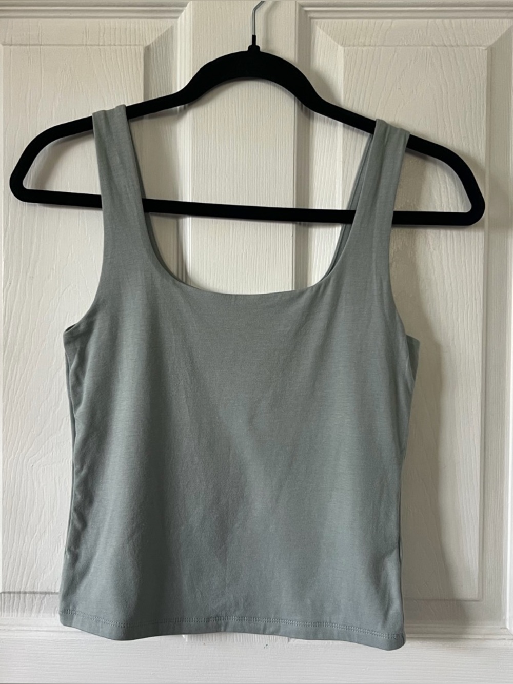 old navy cool grey tank top